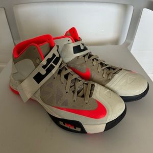 Nike Lebron Zoom Soldier 6 size 13